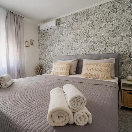 Silver Quarto em Acomodações Particulares *